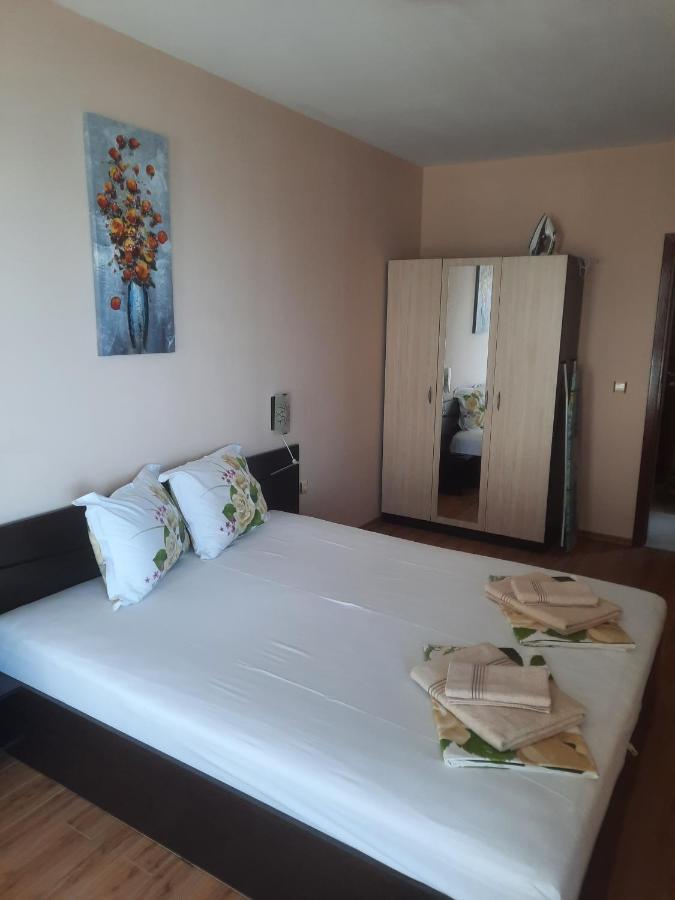 Byala Vista Cliff Apartments Bagian luar foto