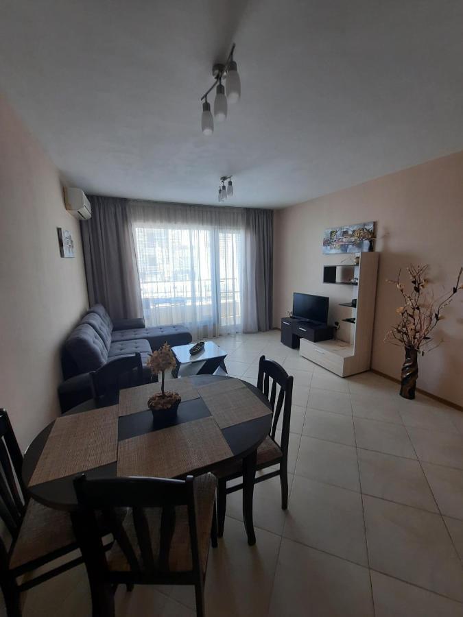Byala Vista Cliff Apartments Bagian luar foto