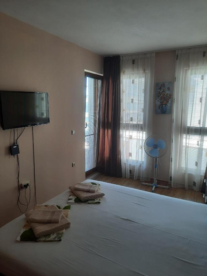 Byala Vista Cliff Apartments Bagian luar foto