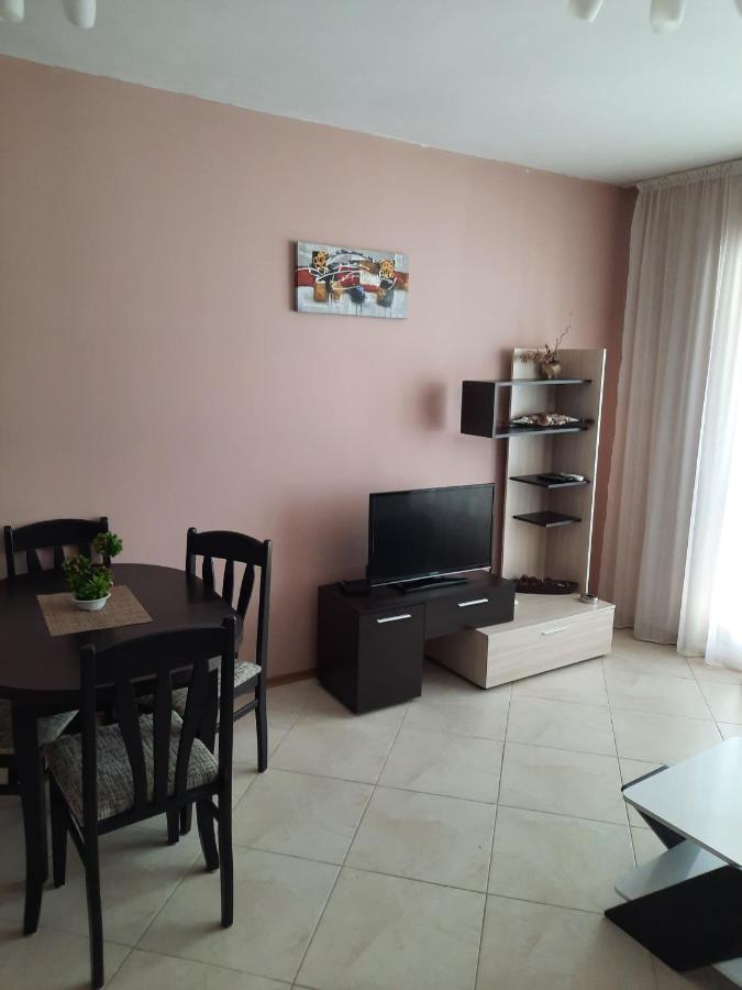 Byala Vista Cliff Apartments Bagian luar foto