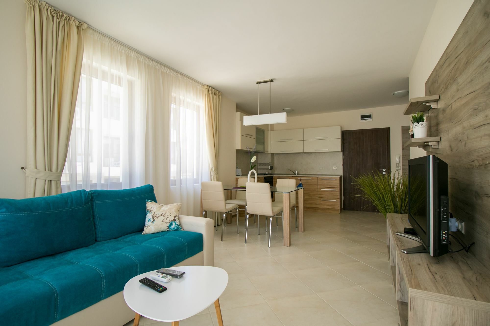 Byala Vista Cliff Apartments Bagian luar foto