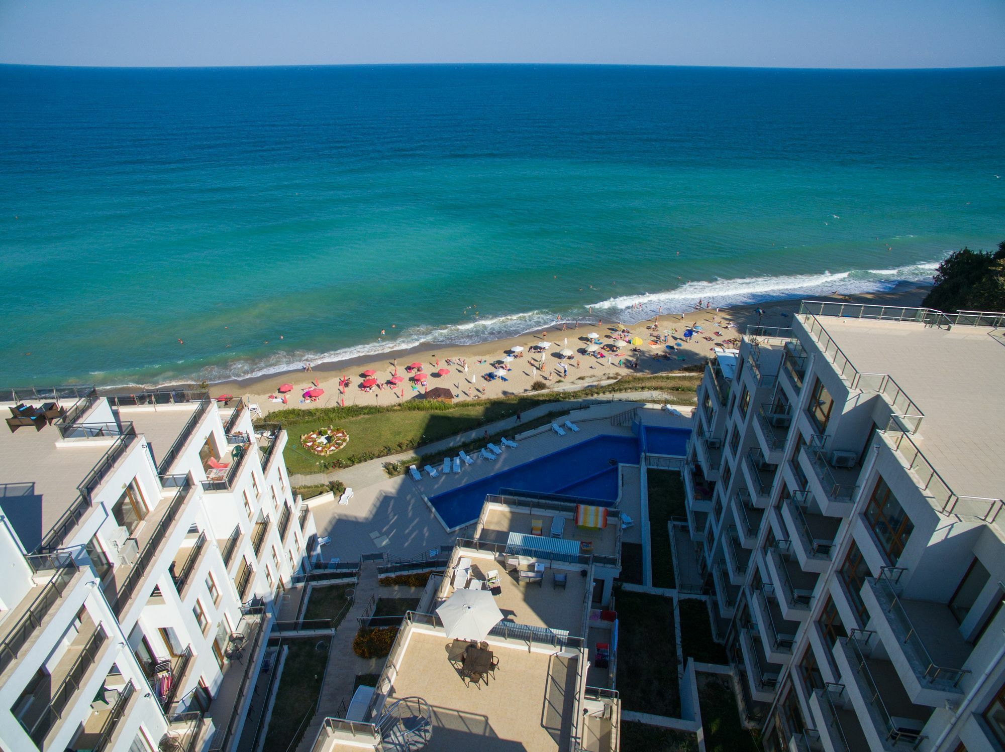 Byala Vista Cliff Apartments Bagian luar foto