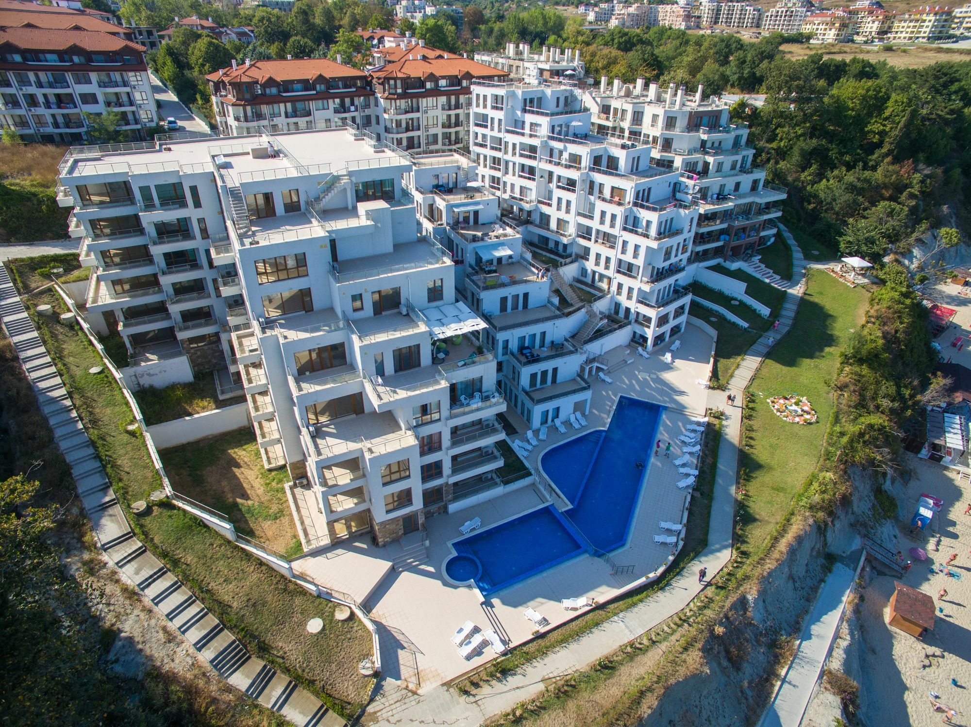 Byala Vista Cliff Apartments Bagian luar foto